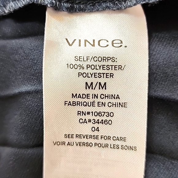 Vince Black Pleated Top Size M - Picture 9 of 11